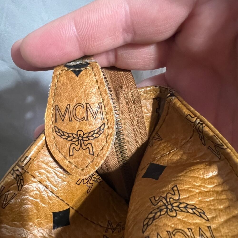 MCM Visetos Heritage Tote - Cognac - Monogram - Made in Germany - Picture 4 of 13